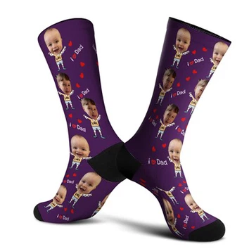 calcetines con caras en ellos